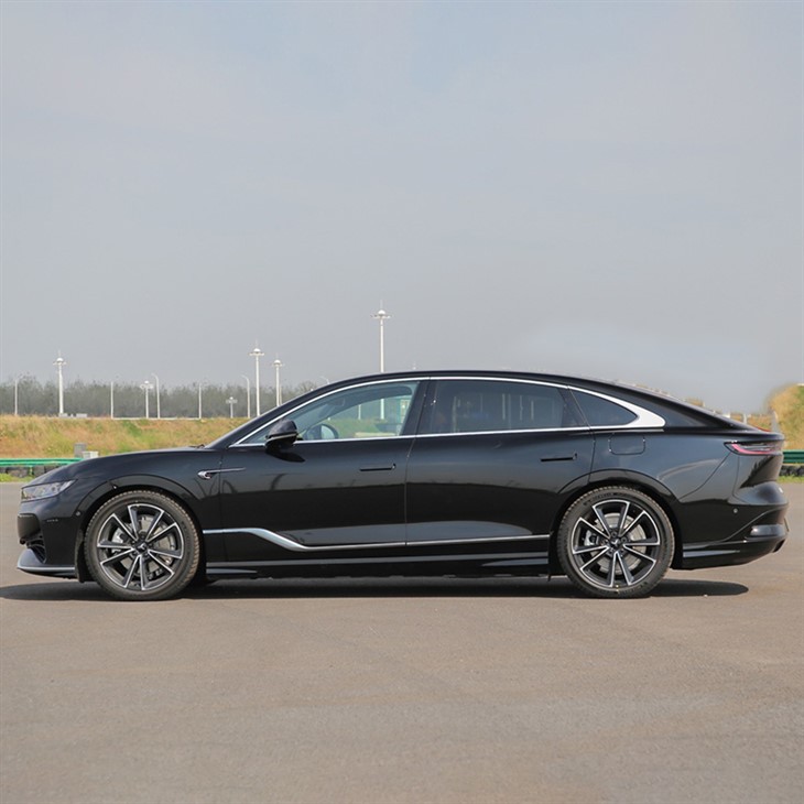 Voyah Passion Sedan