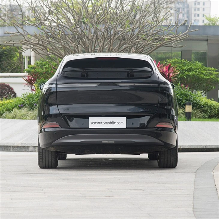 Black Xpeng G6 580 Plus SUV 2024